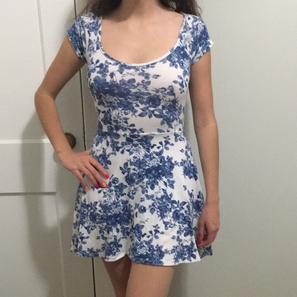 Fit and flare floral summer dress